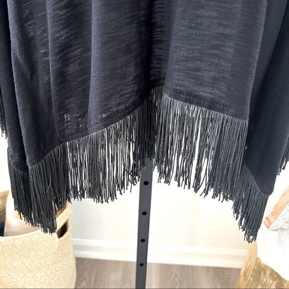 L Space Fringe Luxe Lounging Swimsuit Cover Up (S) - Picture 3 of 8